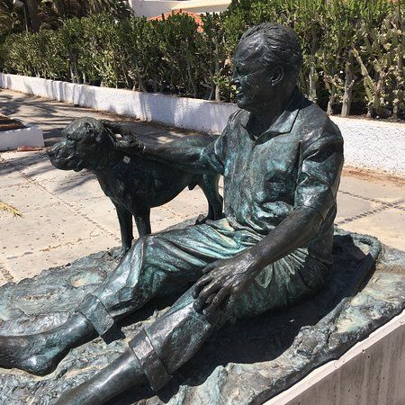 el Monumento a Willy Brandt