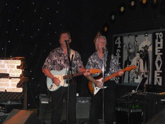 Legends 60s Live Music & Sports Bar