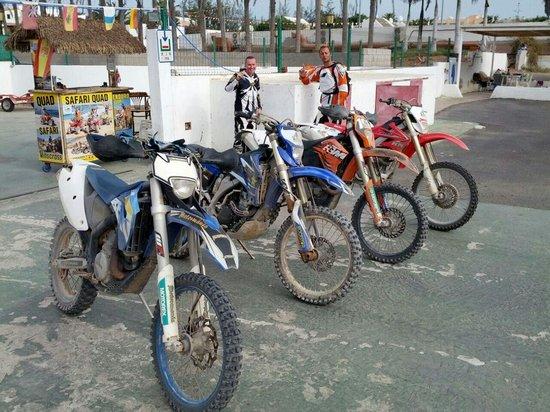 Vins Cross