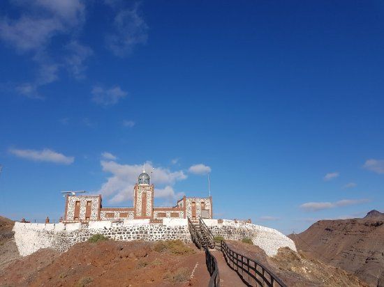 el Faro de La Entallada